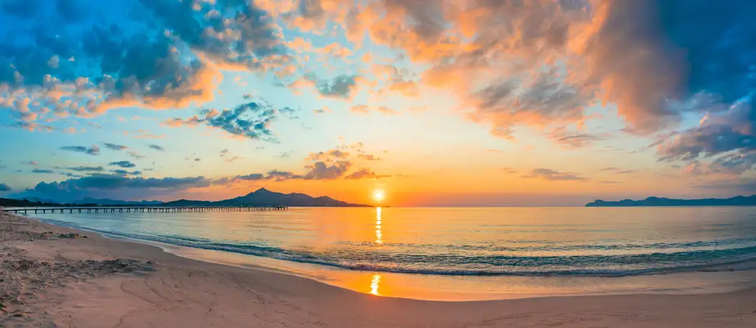 Reise - Sonnenuntergang am Meer